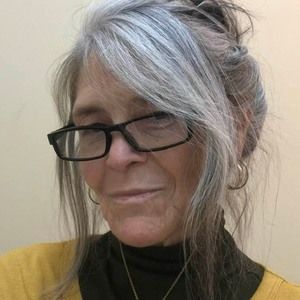 Meet your Posher, Lynn